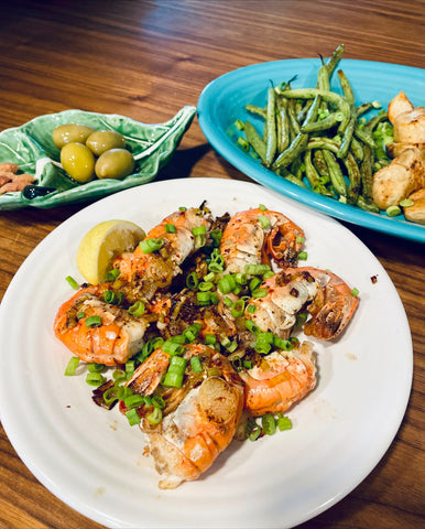 Prawns with White Wine and Garlic - (Camarão Frites)